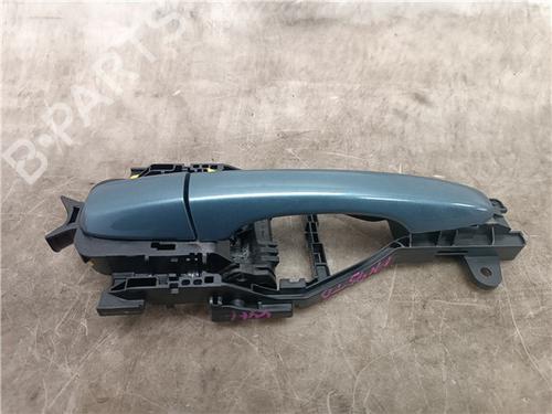 Poignée extérieure arrière droite Poignée extérieure arrière droite VOLVO V40 Hatchback (525) D2 (114 hp) 34255886 34255886