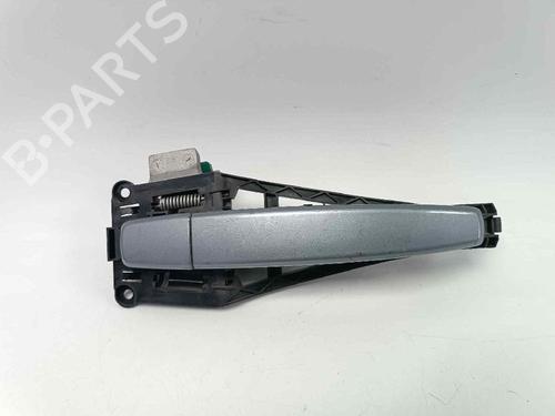 Used Front right exterior door handle OPEL ZAFIRA / ZAFIRA FAMILY B (A05) 1.9 CDTI (M75) (120 hp) 17168222