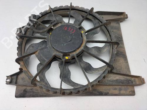 Used Radiator fan HYUNDAI SANTA FÉ II (CM) 2.2 CRDi GLS (150 hp) 15128889