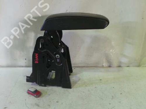 Used Armrest / Center console FORD B-MAX (JK) 1.5 TDCi (75 hp) 12619765