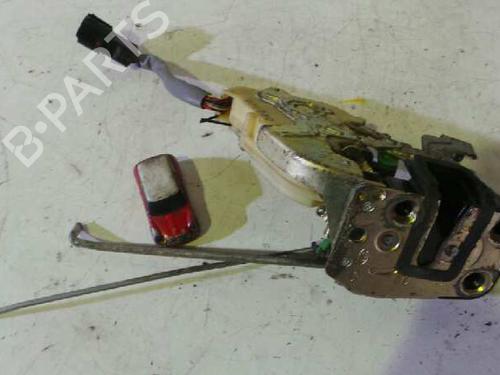 Used Front right lock KIA SORENTO I (JC) 2.5 CRDi 4WD (140 hp) 12620219