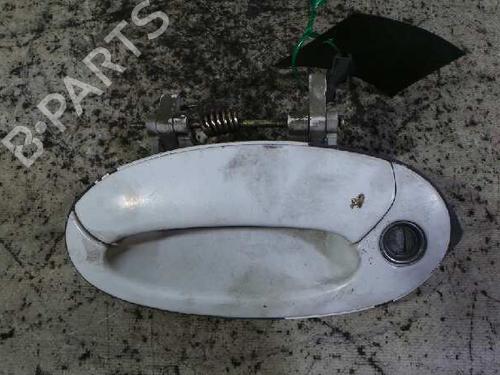 Used Front left exterior door handle HYUNDAI LANTRA II (J-2) [1995-2002]  12611957