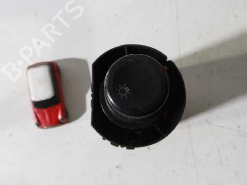 Used Headlight switch SEAT CORDOBA (6L2) 1.9 TDI (100 hp) 12618046