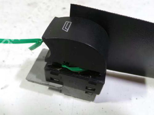 Used Right front window switch AUDI A6 C5 (4B2) 2.8 quattro (193 hp) 15270512