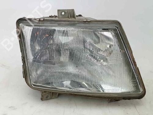 Used Right headlight MERCEDES-BENZ VITO Van (W638) 108 CDI 2.2 (638.094) (82 hp) 17948558