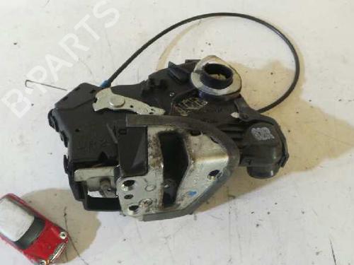 Used Front right lock TOYOTA AVENSIS (_T25_) 2.0 D-4D (ADT250_, ADT250R) (126 hp) 12619155