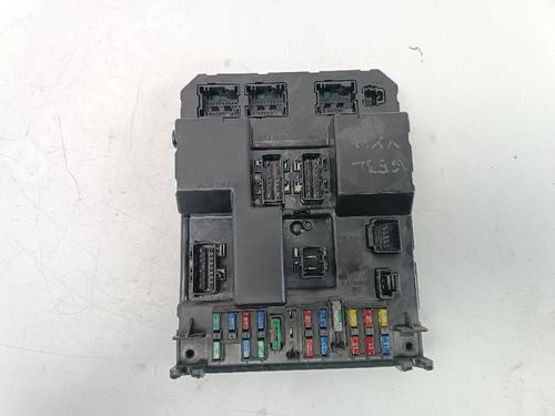 Used Fuse box BMW 1 (F21) 118 d xDrive (143 hp) 16275519
