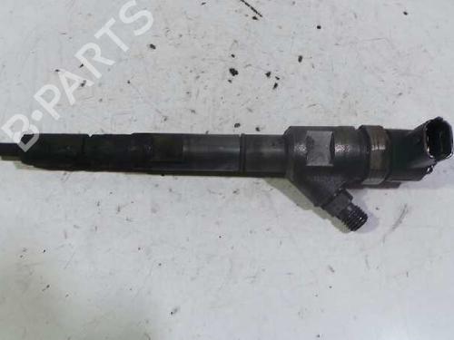 Used Injector HYUNDAI H-1 / STAREX Bus (A1) 2.5 CRDi (140 hp) 12615303
