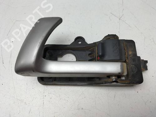 Used Rear left interior door handle HYUNDAI SANTA FÉ II (CM) 2.2 CRDi GLS (150 hp) 14990893