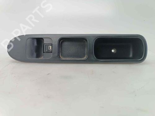 Used Right front window switch MERCEDES-BENZ C-CLASS (W204) C 200 (204.048) (186 hp) 19342006