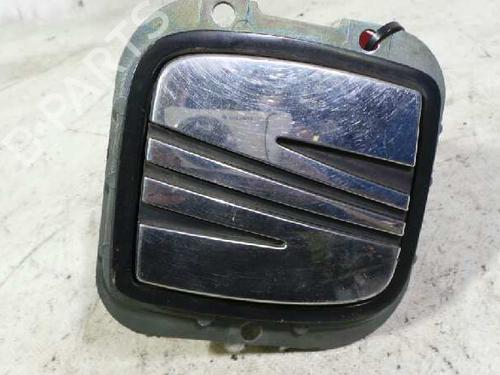Used Tailgate handle SEAT CORDOBA (6K1, 6K2) 1.9 SDI (68 hp) 12609722