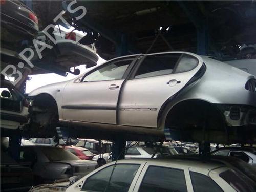 Used Parts SEAT LEON (1M1) 1.9 TDI (110 hp) 4320009