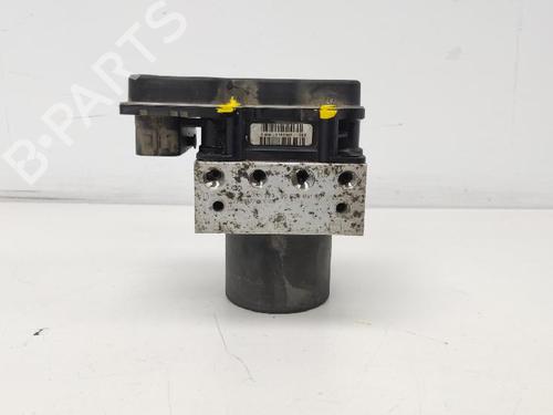 Used ABS pump PEUGEOT 407 SW (6E_, 6D_) 2.0 HDi 135 (136 hp) 15846411