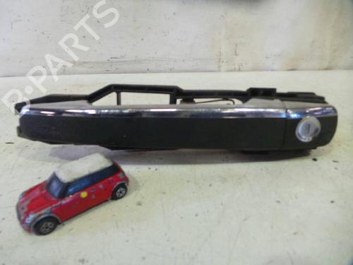 Used Front left exterior door handle MERCEDES-BENZ E-CLASS (W210) [1995-2003]  12621811