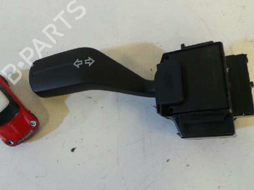 Used Headlight switch FORD FOCUS II (DA_, HCP, DP) [2004-2013]  12617292