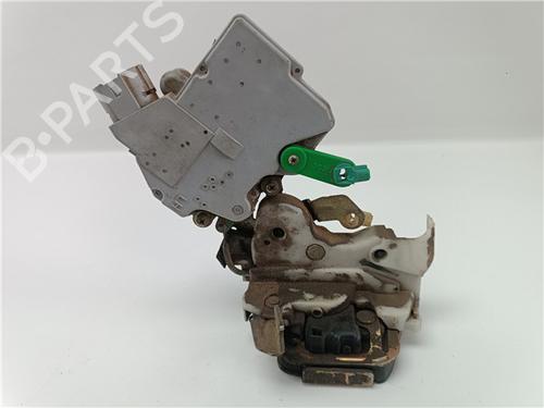 Used Rear left lock NISSAN TERRANO II (R20) [1992-2007]  30288325