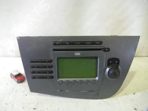 Used Radio SEAT LEON (1P1) 1.9 TDI (105 hp) 12620680