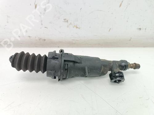 Used Clutch slave cylinder CHEVROLET CAMARO 5.0 (150 hp) 16439806