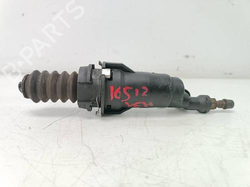 Used Clutch slave cylinder PEUGEOT EXPERT Platform/Chassis (223) 2.0 HDi (109 hp) 16320106