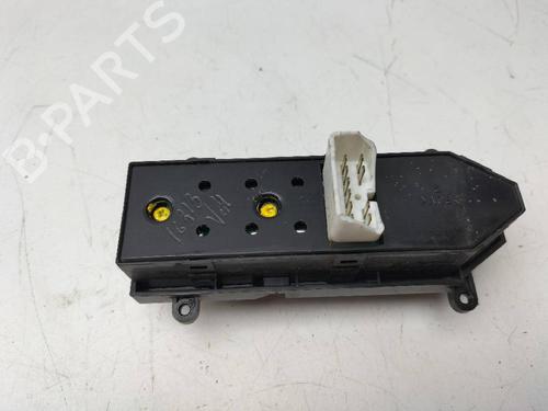Right front window switch HYUNDAI SANTA FÉ II (CM) 2.2 CRDi GLS | BP15128902I26 