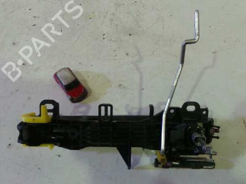 Front left exterior door handle TOYOTA COROLLA Verso (ZER_, ZZE12_, R1_) 2.0 D-4D (CUR10_, CUR10R) | BP12620319C128 