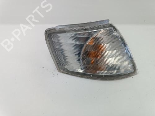 Used Right front indicator NISSAN PRIMERA Hatchback (P11) 2.0 TD (90 hp) 24578340