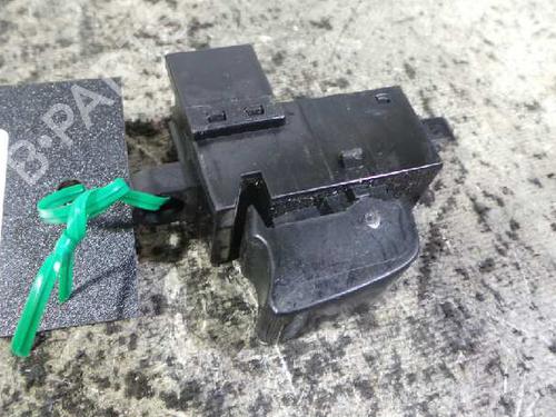 Used Right front window switch NISSAN PRIMERA (P12) 1.8 (115 hp) 15270043