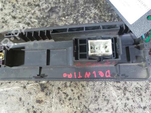 Right front window switch HYUNDAI SANTAMO 2.0 16V | BP15270311I26 