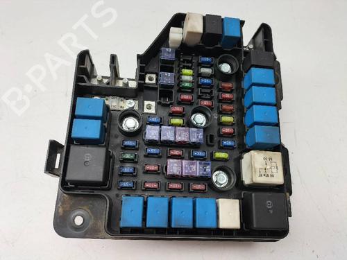 Used Fuse box HYUNDAI SANTA FÉ II (CM) 2.2 CRDi GLS (150 hp) 15129172