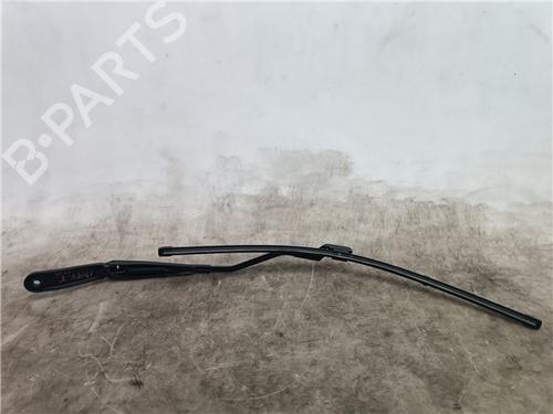 Used Front windshield wiper arm Front windshield wiper arm VOLVO V40 Hatchback (525) D2 (114 hp) 34255879 34255879