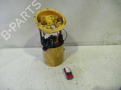 Used Fuel pump BMW 1 (E87) 120 d (163 hp) 12621061