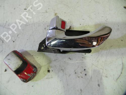 Used Rear left interior door handle HYUNDAI SANTA FÉ I (SM) 2.0 CRDi 4x4 (113 hp) 12622013