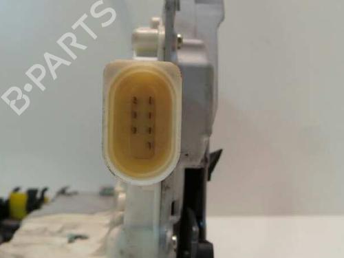Front right lock AUDI A4 B7 (8EC) 2.0 TDI 16V | BP12616612C97 