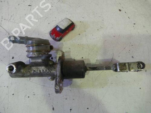 Used Clutch slave cylinder NISSAN CABSTAR E (TL_, VL_) [1992-2006]  14242406