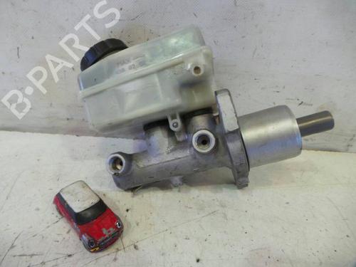 Used Brake master cylinder MERCEDES-BENZ A-CLASS (W169) A 180 CDI (169.007, 169.307) (109 hp) 12622690