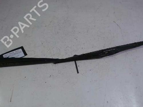Used Front windshield wiper arm NISSAN TERRANO II (R20) 2.7 TD 4WD (101 hp) 12615792