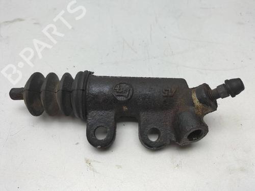 Clutch slave cylinder TOYOTA AVENSIS Saloon (_T25_) 2.0 D-4D (CDT250_, CDT250R) | BP14242918M113 