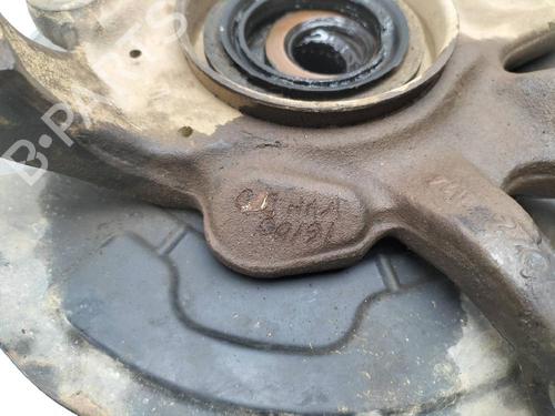 Right front steering knuckle NISSAN TERRANO II (R20) 2.7 TDi 4WD | BP12629685M26 
