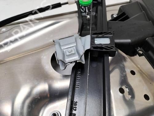 Front left window mechanism MERCEDES-BENZ C-CLASS (W204) C 250 CDI (204.003) | BP12628996C22 