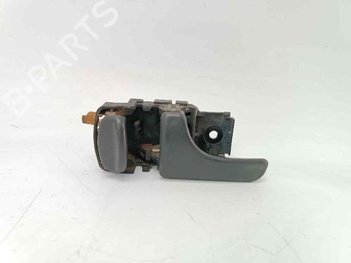 Used Front left interior door handle NISSAN TERRANO II (R20) [1992-2007]  17626382