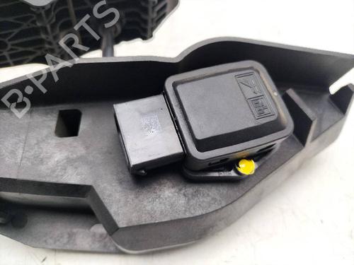 Pedal MINI MINI (R50, R53) One D | BP13378633I4 