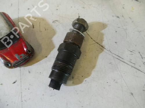 Used Injector MITSUBISHI PAJERO I (L04_G, L14_G) [1982-1991]  12940016