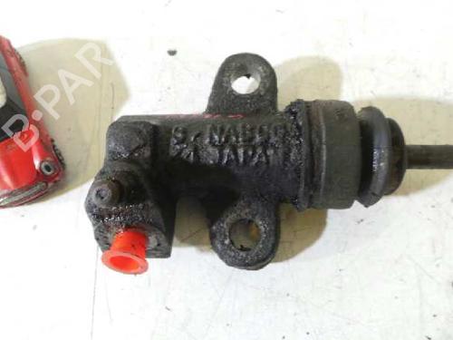 Used Clutch slave cylinder NISSAN PICK UP (D22) [1997-2025]  14242121