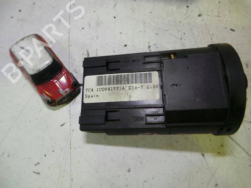 Headlight switch VW GOLF IV (1J1) 1.9 TDI | BP12621752I24 