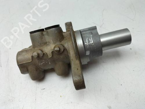Used Brake master cylinder FIAT DOBLO Cargo (263_) 1.3 D Multijet (90 hp) 18332145