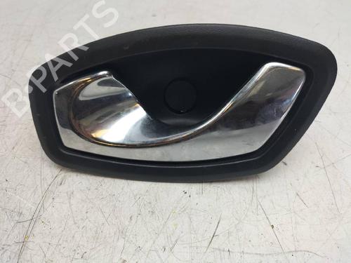 Used Front left interior door handle RENAULT MEGANE IV Saloon 1.5 dCi 90 (LVA1) (90 hp) 13525213