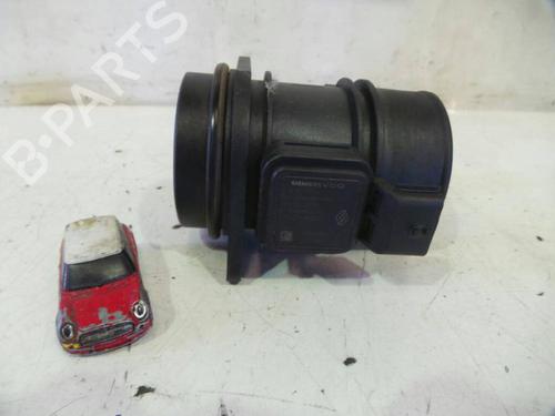 Used Mass air flow sensor NISSAN PRIMASTAR Van (X83) 2.0 dCi 90 (90 hp) 12622447