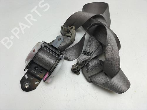 Used Front right seatbelt NISSAN NT400 CABSTAR (F24M) [2009-2025]  17626330