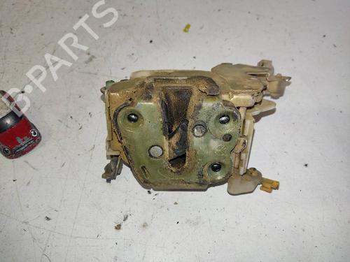 Used Front left lock NISSAN TERRANO II (R20) [1992-2007]  12624013
