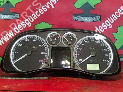 Used Instrument cluster PEUGEOT 307 (3A/C) [2000-2012]  12607064